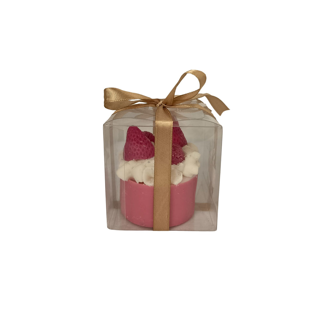 Vela decorativa estilo postre con fresas